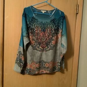 Cute, colorful top by “energie”. Size small